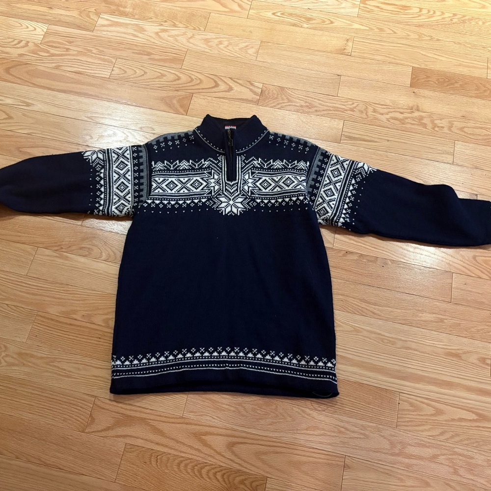Dale of Norway Men’s Sweater NWOT Size L